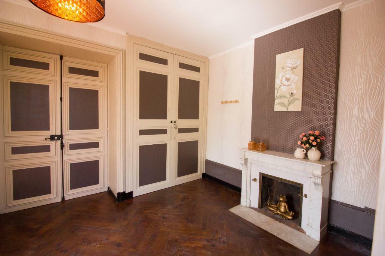 Domaine Des Lilas Saint-Germain-Lembron エクステリア 写真